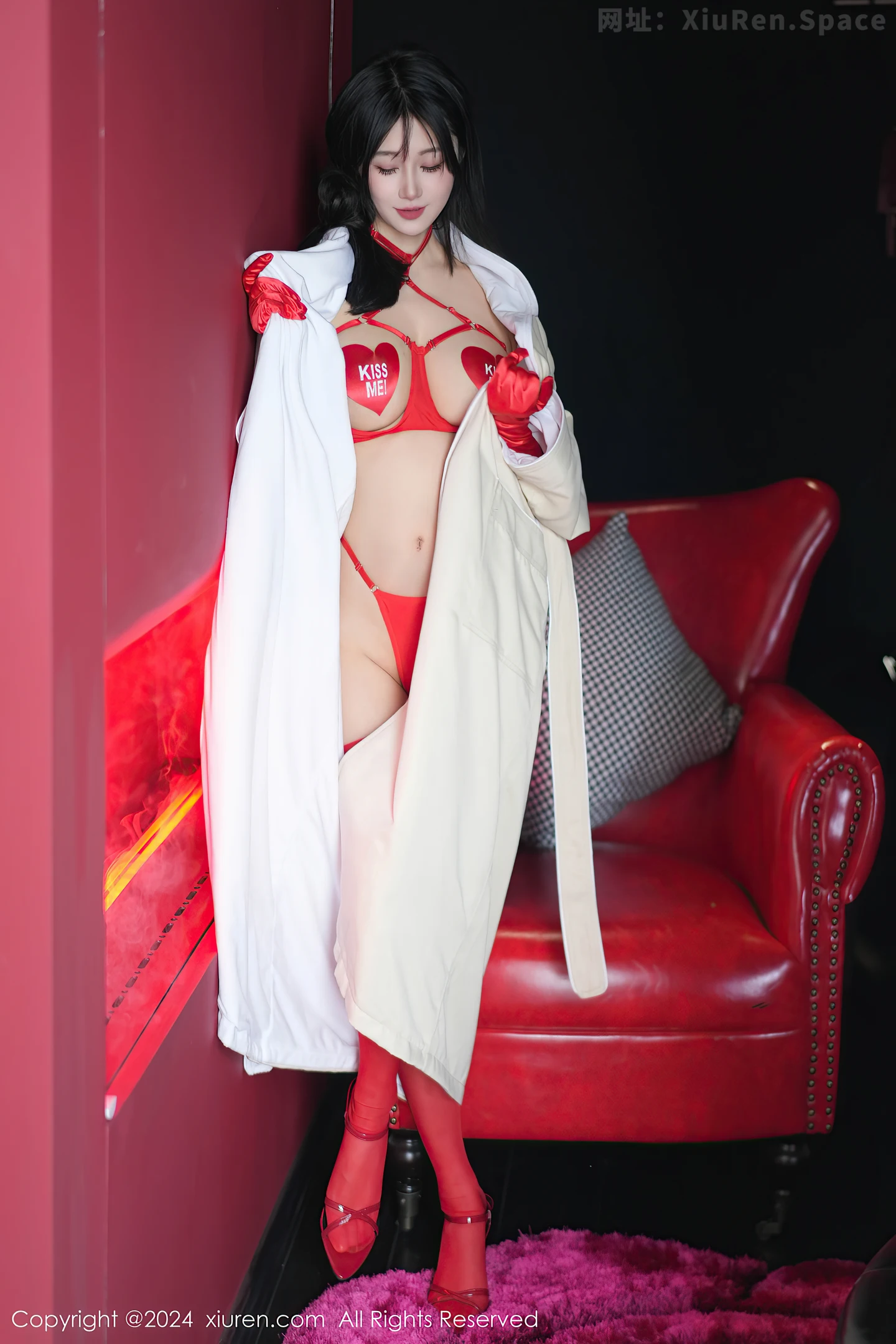 图片[5]-[XiuRen秀人网]VOL.8555 模特laura阿姣性感红色情趣内衣配红色丝袜秀曼妙身姿诱惑写真95P-秀人网官方网站